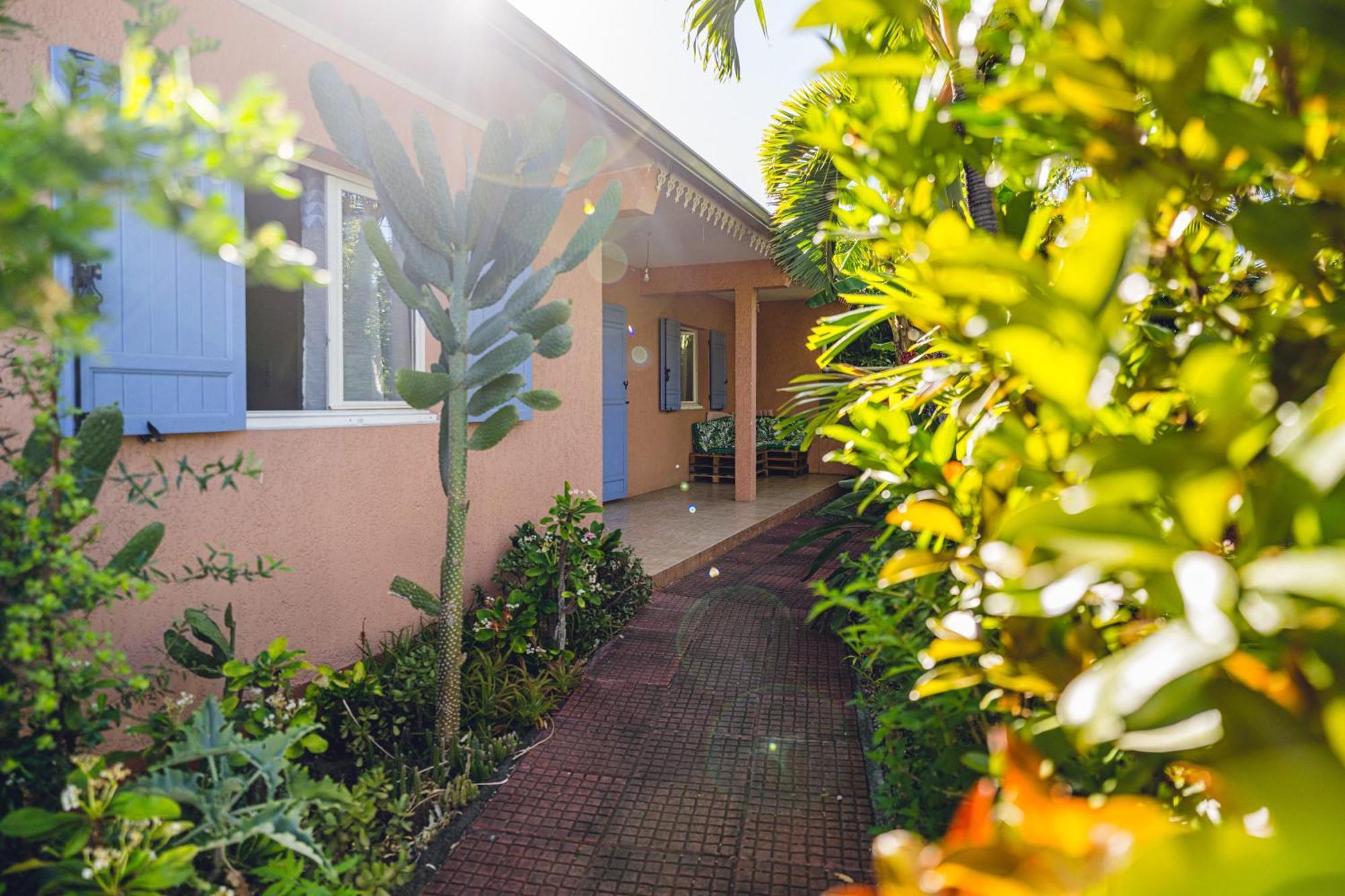 Villa L'Oasis Saint Pierroise Et Son Jacuzzi Esterno foto